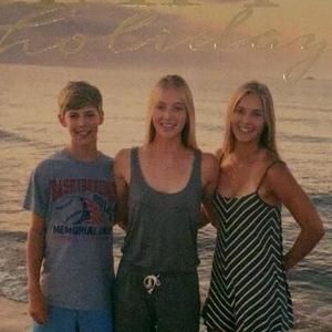 Meet your Posher, Michele